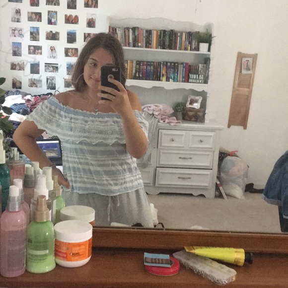 Summer Off the Shoulder Top - Picture 5 of 6